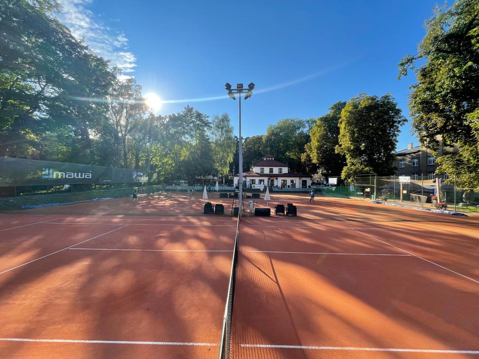Wlodary Tennis Junior Ченстохова Екстер'єр фото